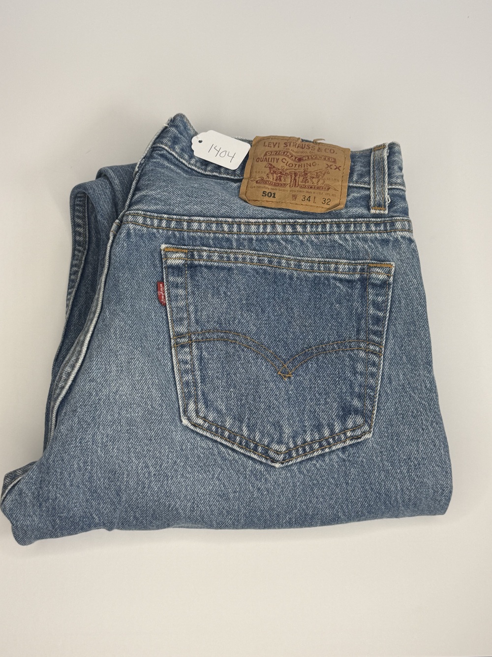 PF-1404 Levi's 501 Jeans